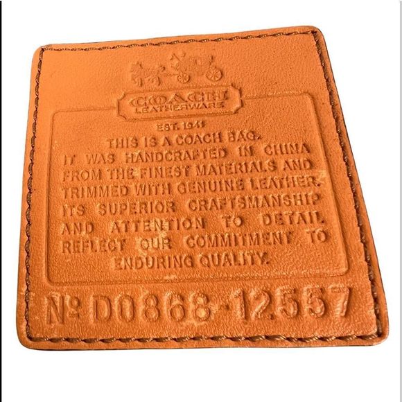 COACH D0868-12557 TABBY LEATHER SHOULDER BAG Cream colored stripes,minor wears. - Picture 2 of 11